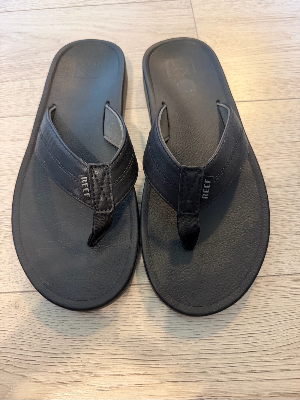 REEF Journeyer Men’s Black Flip Flops Sandals Size 11